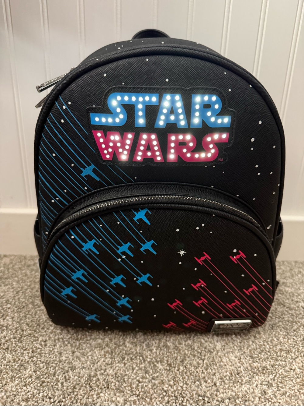 *BRAND NEW* Loungefly Star Wars Backpack (Glow in the Dark and Light-up)